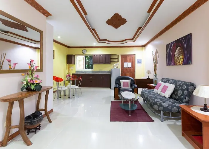 Hotell Oyo 491 J & H