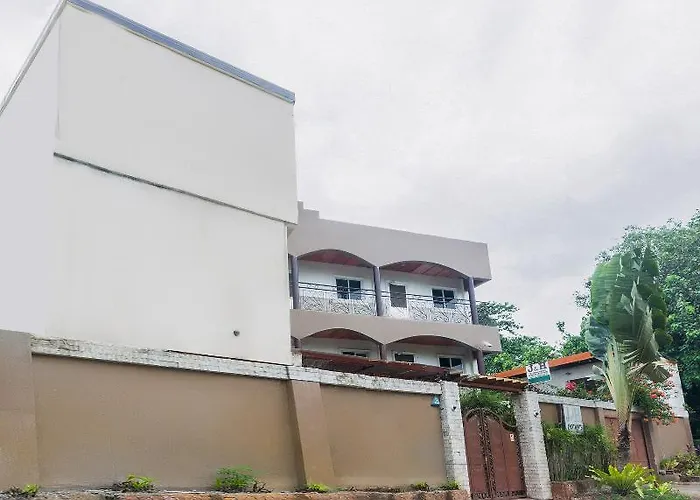 Oyo 491 J & H 2* Cebu