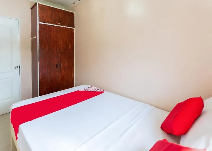 Oyo 491 J & H Hotell
