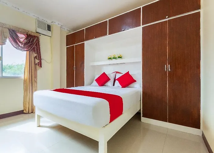 Oyo 491 J & H Hotell